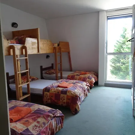 Montlo Relais Des Cerfs Hotel Cubieres
