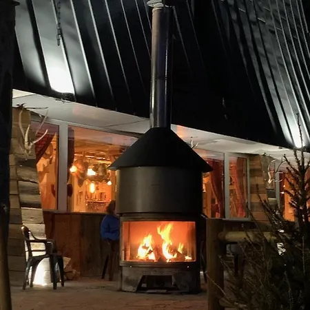 Montlo Relais Des Cerfs Hotel