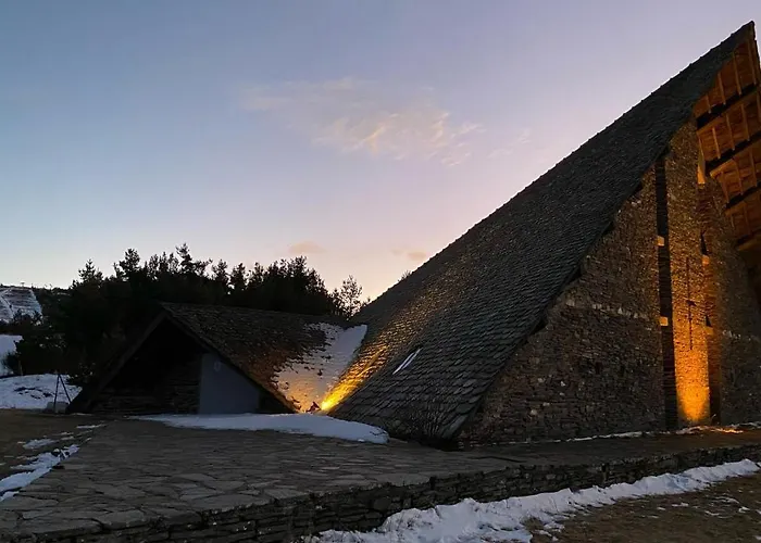Montlo Relais Des Cerfs فندق