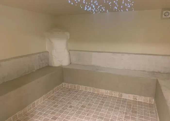 فندق Montlo Relais Des Cerfs
